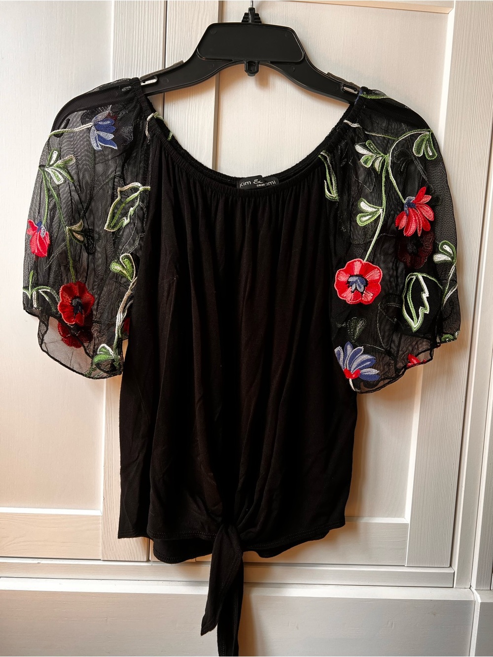 Kim & Cami Black Tie-Front Top with Embroidered Floral Puff Sleeves
